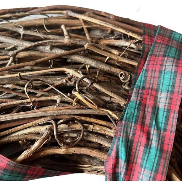 Christmas Holiday Twine Door Wreath Wall Decor Red Green Ribbon Samra Approx 19” - Picture 4 of 7